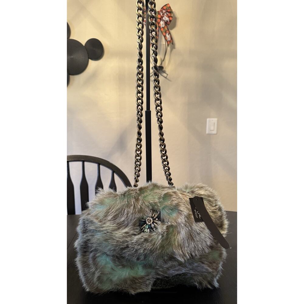 NWT Elle & Jae Gypset Faux Fur Flap Shoulder Bag - Picture 2 of 10